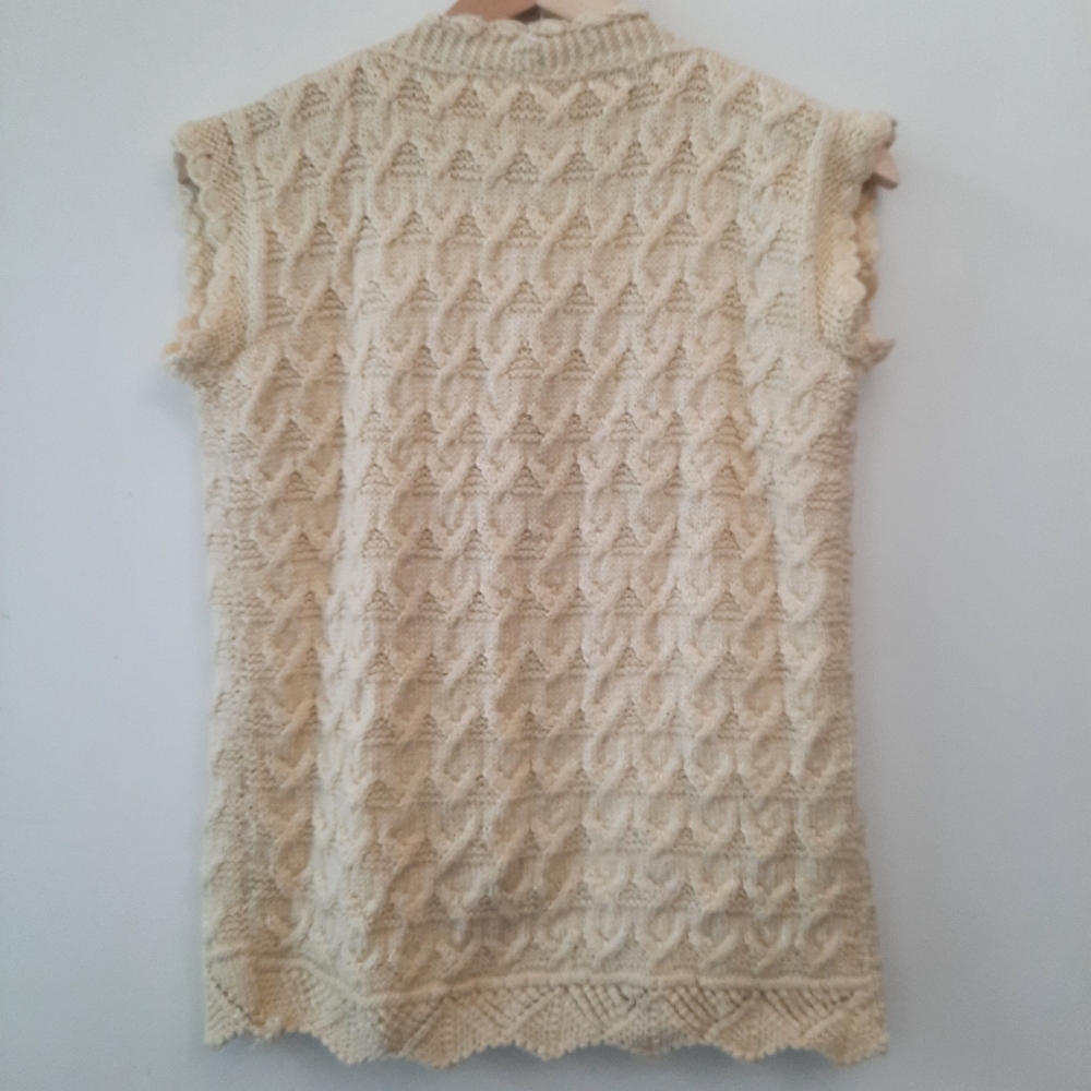 Vintage Cream Cable Knit Crochet Sweater Vest Cottagecore Boho Country - Picture 6 of 11